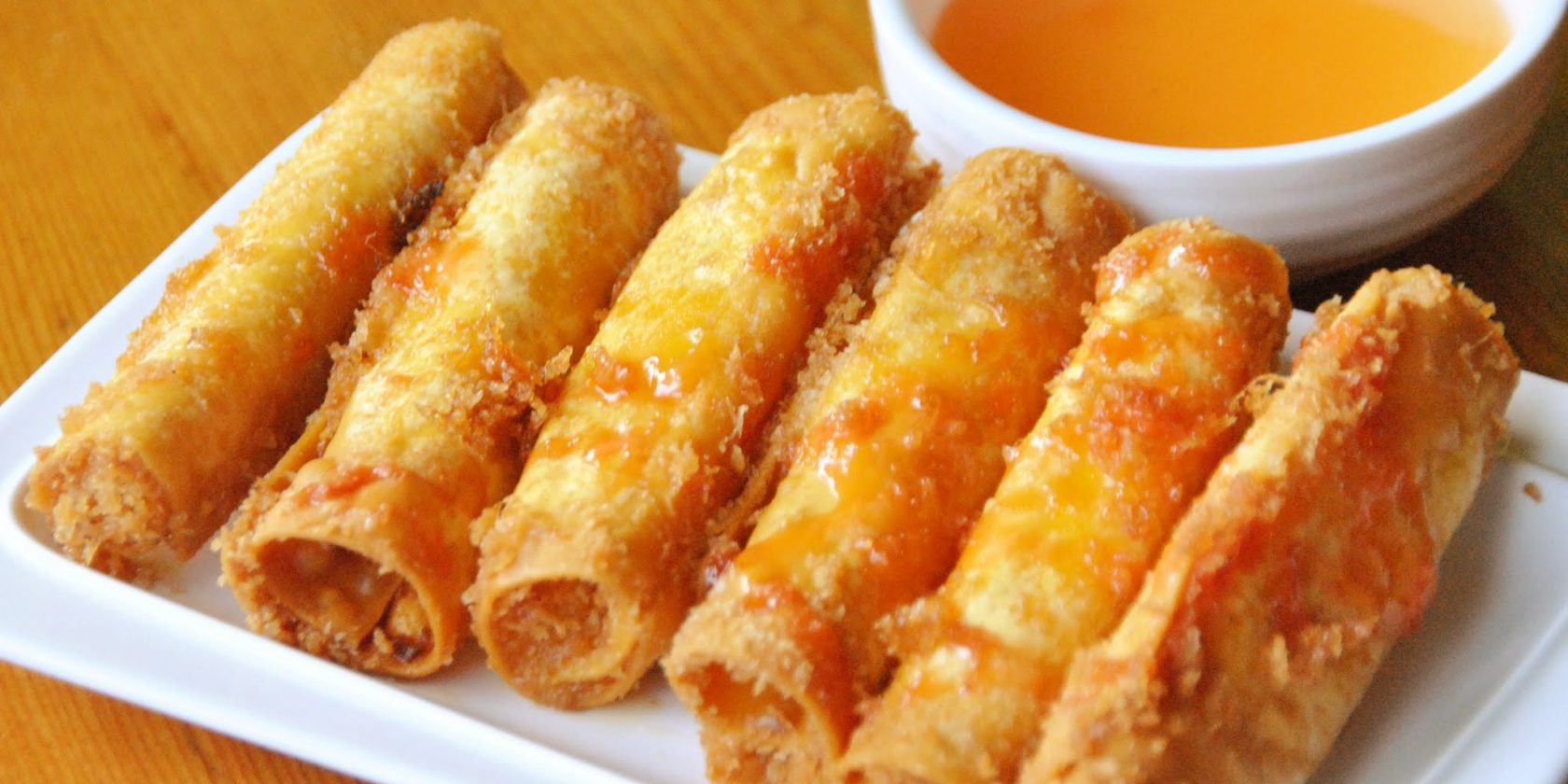 A27. 酥皮芝士卷 	Cheese Rolls