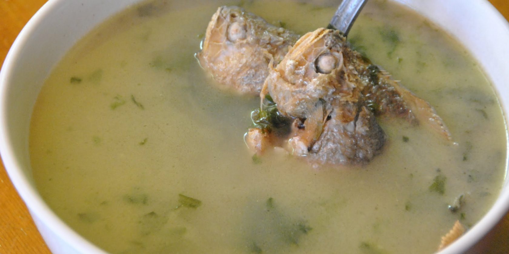 S4. 雪菜黄鱼汤 		Fish Soup