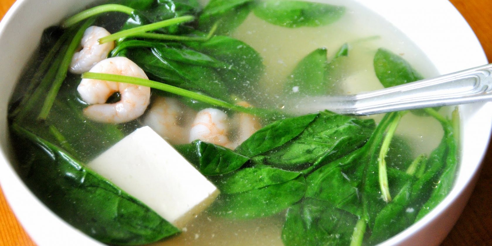 S7. 鲜虾白玉汤	 	Shrimp, Tofu and Chinese Spinach in Broth