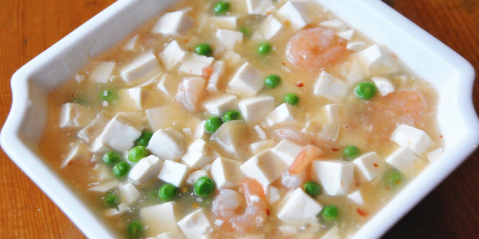 SD14. 咸肉虾仁豆腐 	Shrimp and Tofu Stew