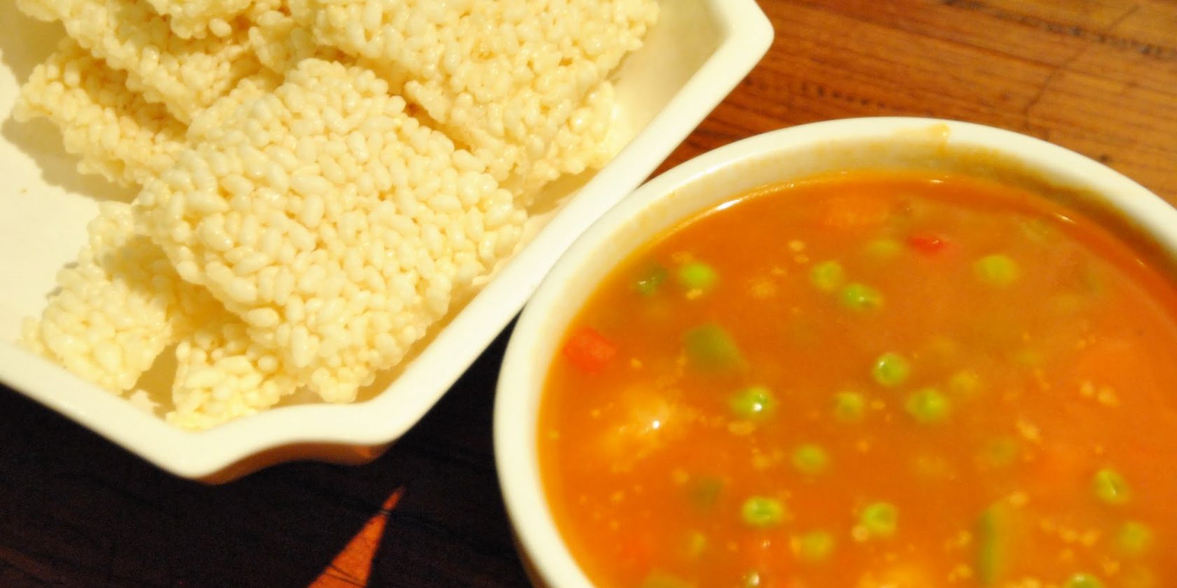 SD16. 虾仁锅巴 		Stir-fried shrimp on top of Crispy Rice Cake