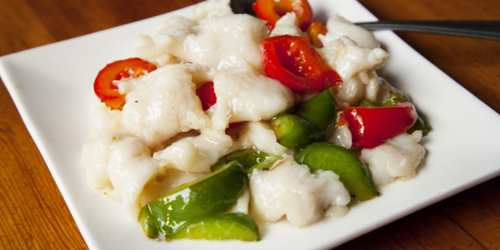 SD3. 青椒鱼片 		Fish Fillet in White Sauce